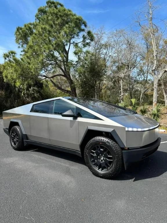 Tesla Cybertruck