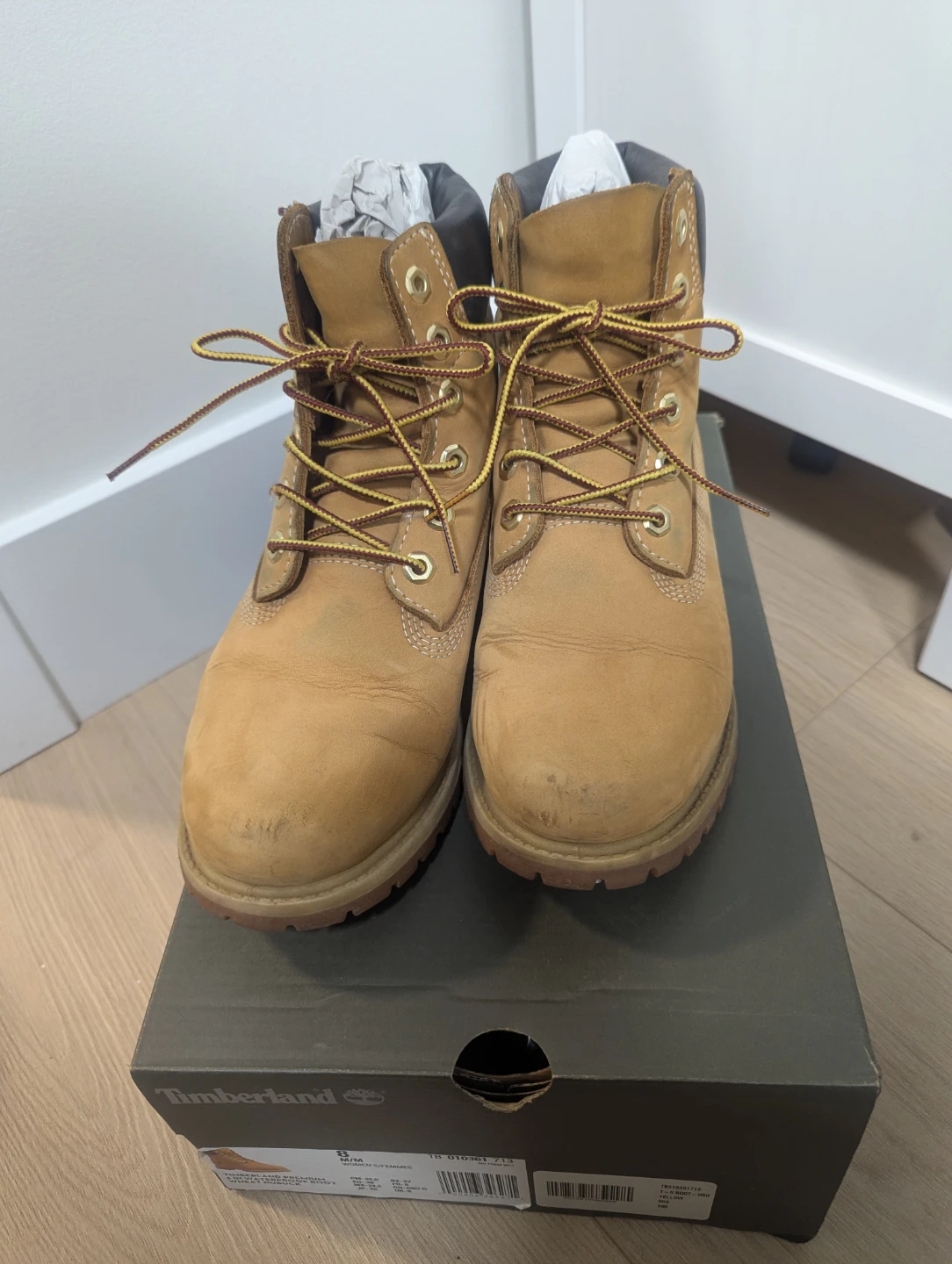 Timberland Women's Wheat Nubuck Boots Size 8 - photo 2