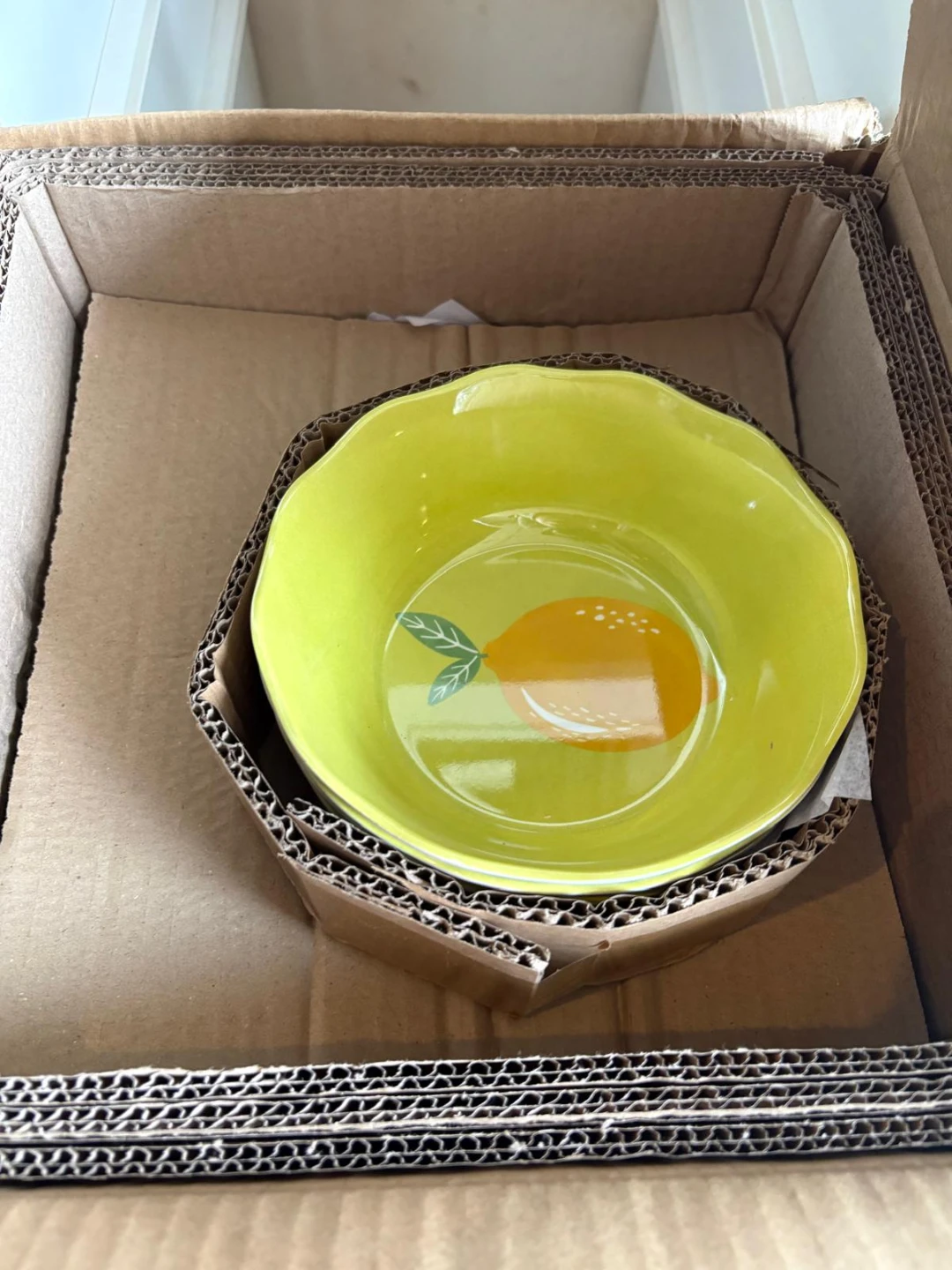 Lemon and Gingham Dinnerware Set - photo 4