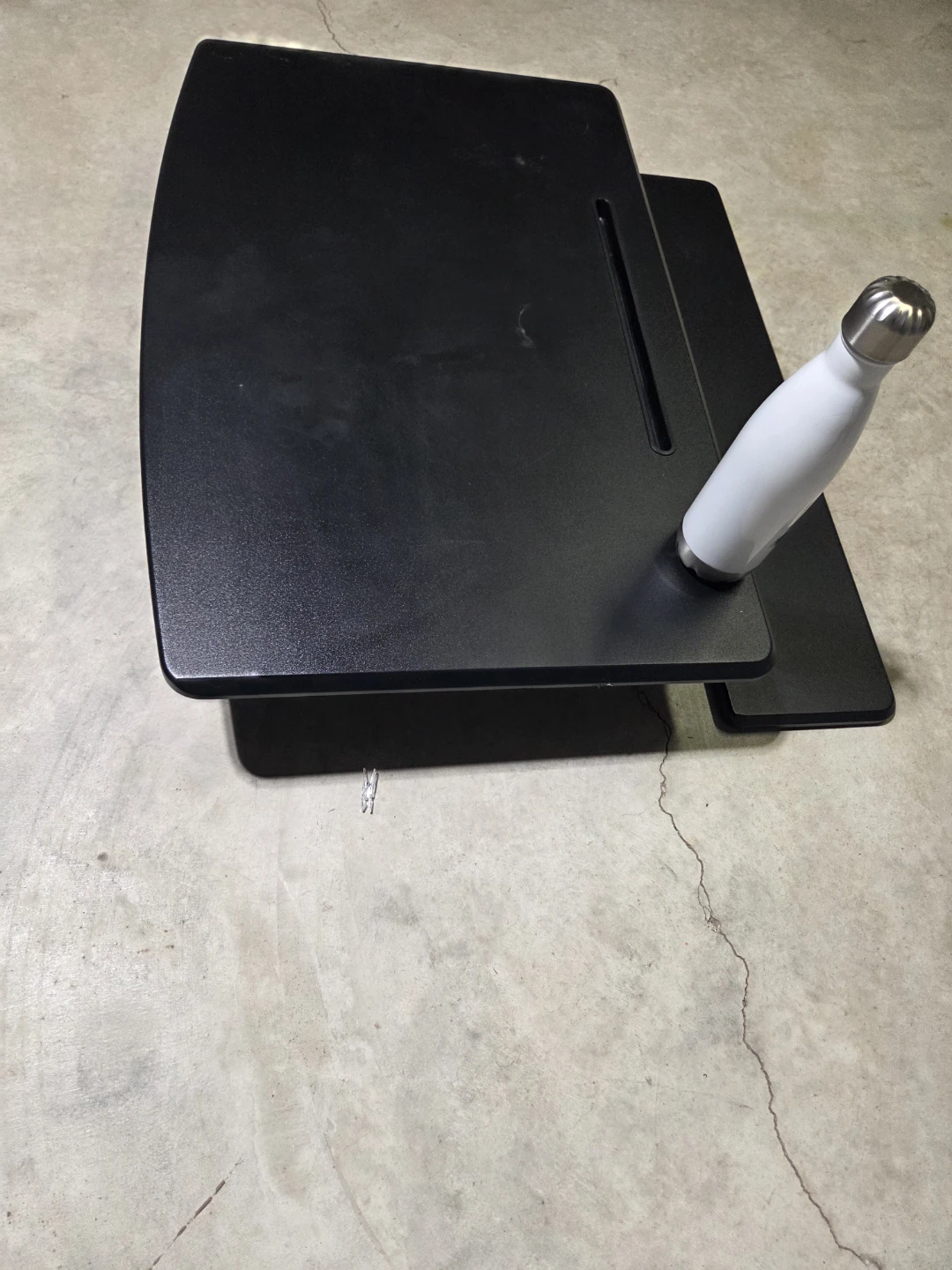 Airlift Pro Standing Desk Converter - photo 2
