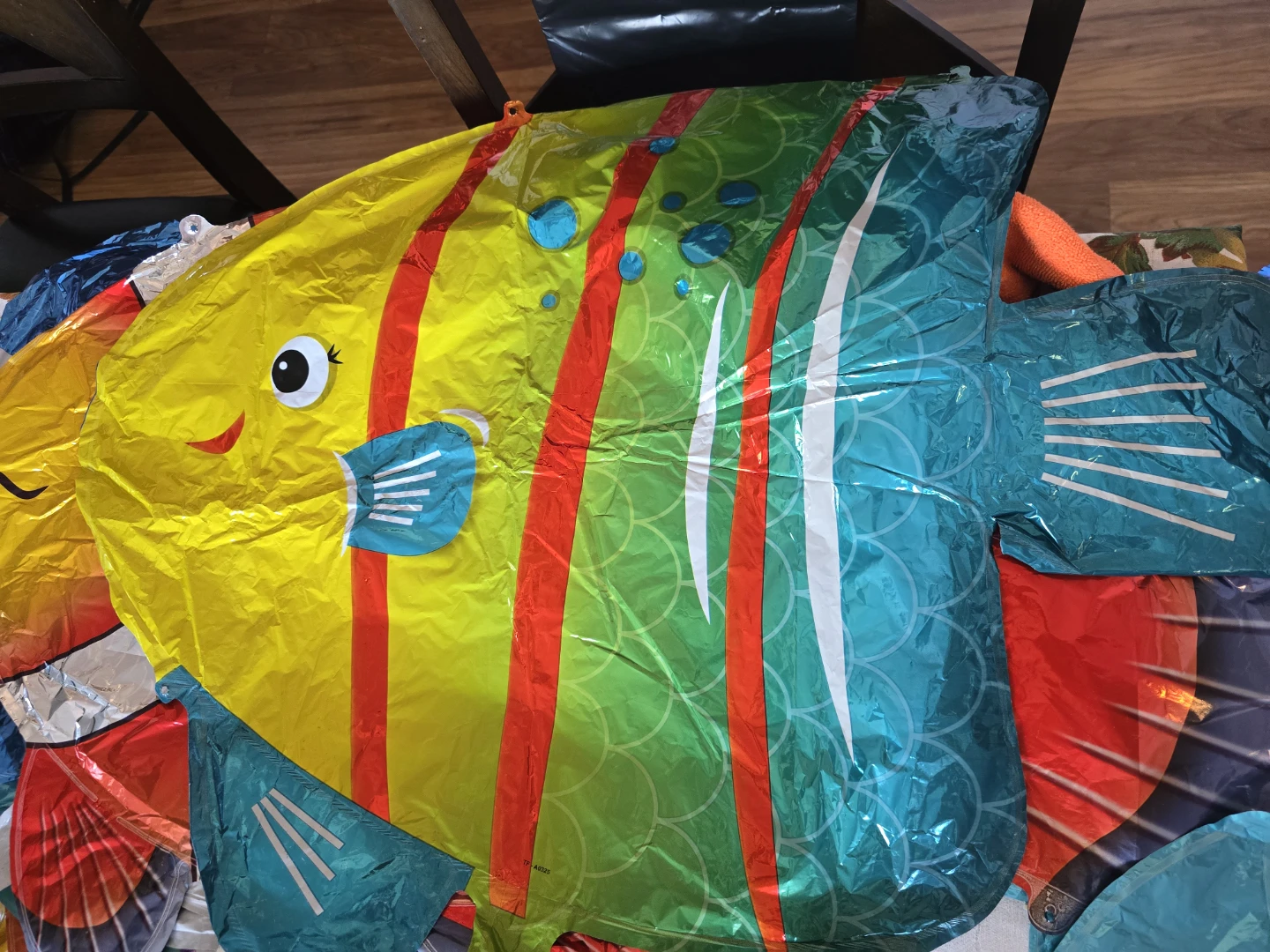 Ocean Themed Party Balloon and Backdrop Set - photo 3