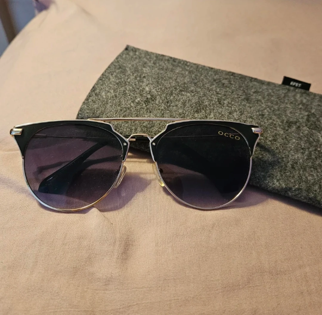 OCCO Sunglasses - Black & Gold Cat Eye Style