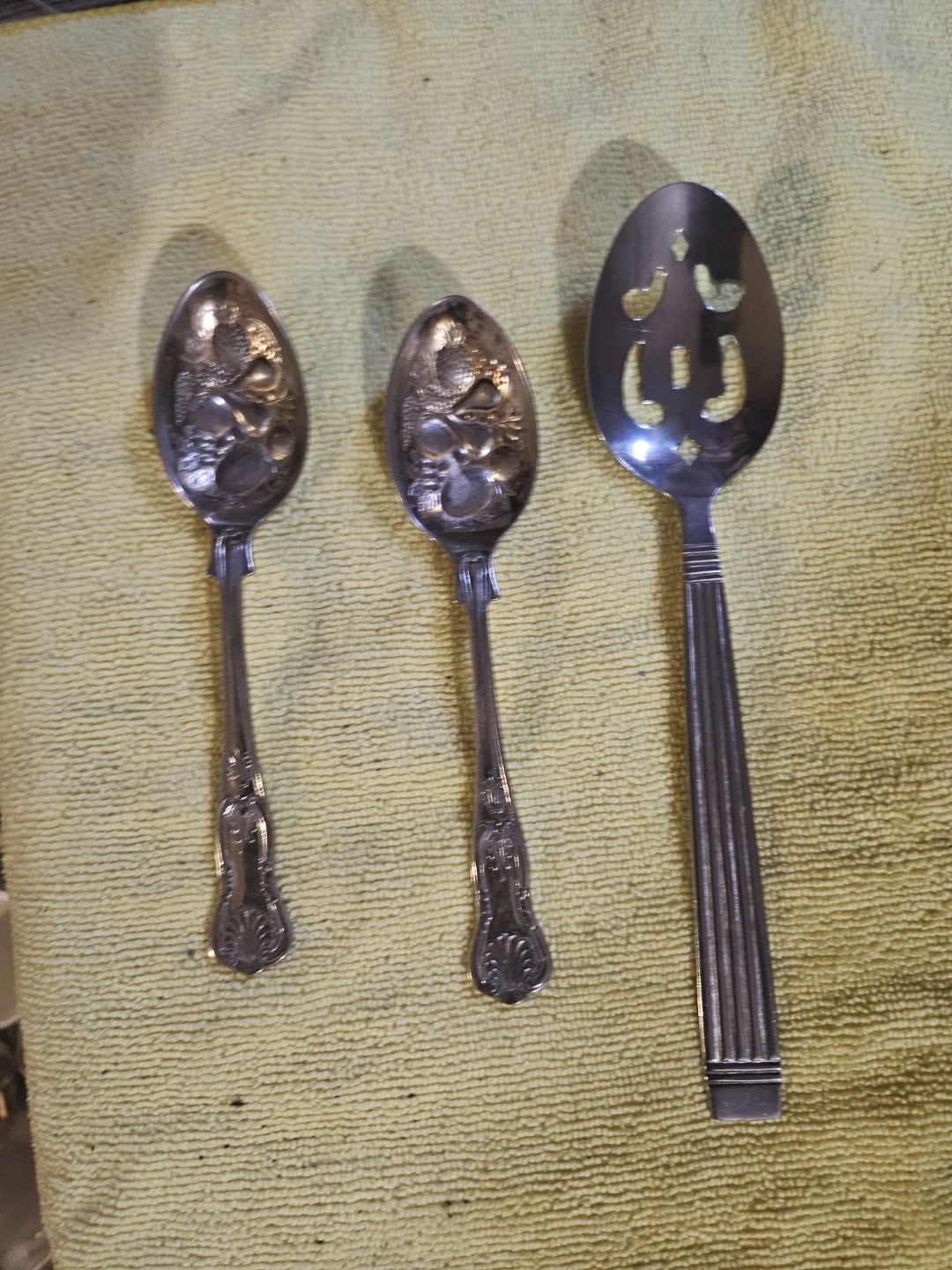 Vintage Decorative Serving Spoons & Slotted Spoon - photo 2