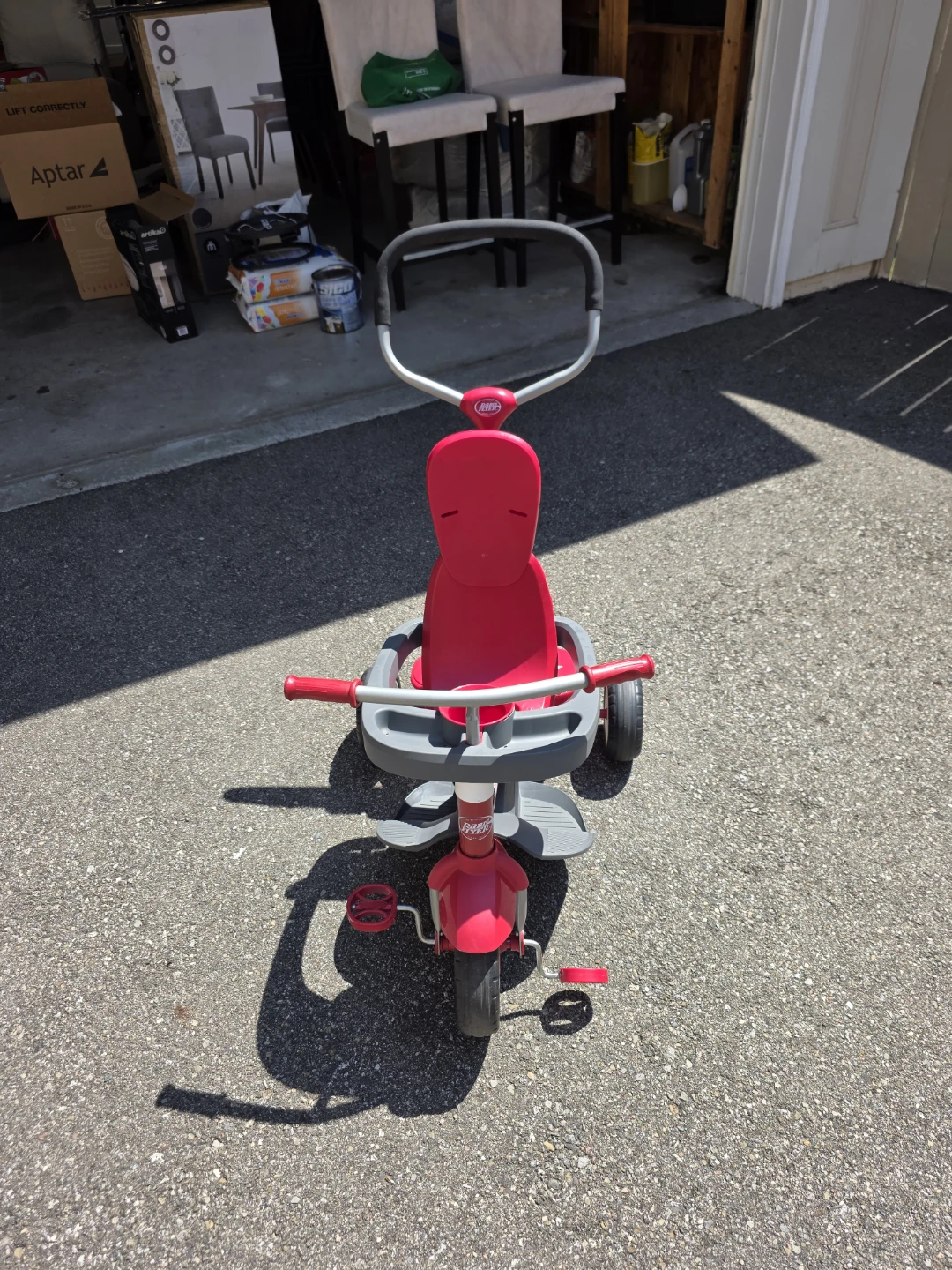 Radio Flyer Tricycle - photo 2