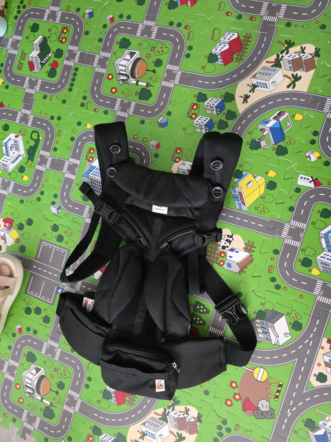 Ergobaby Omni Classic