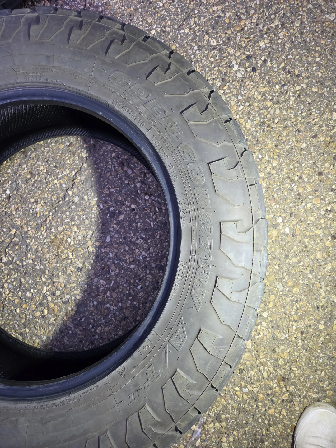 LT275/65R20 TOYO OPEN COUNTRY A/T III Tires - photo 4