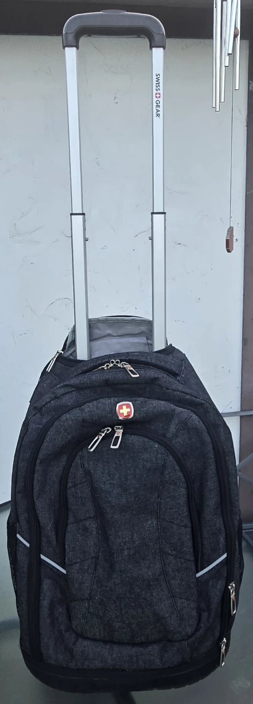 Backpack/Wheeled Laptop Backpack. Swissgear.  EUC. - photo 2