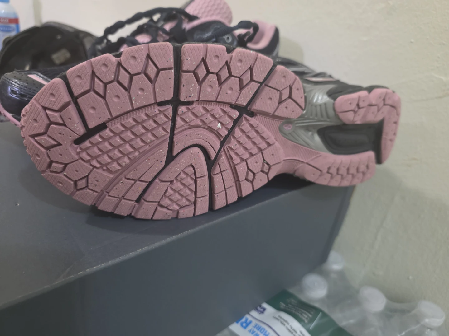 New Balance Running Shoes 1906R Size 10.5 Men - photo 5