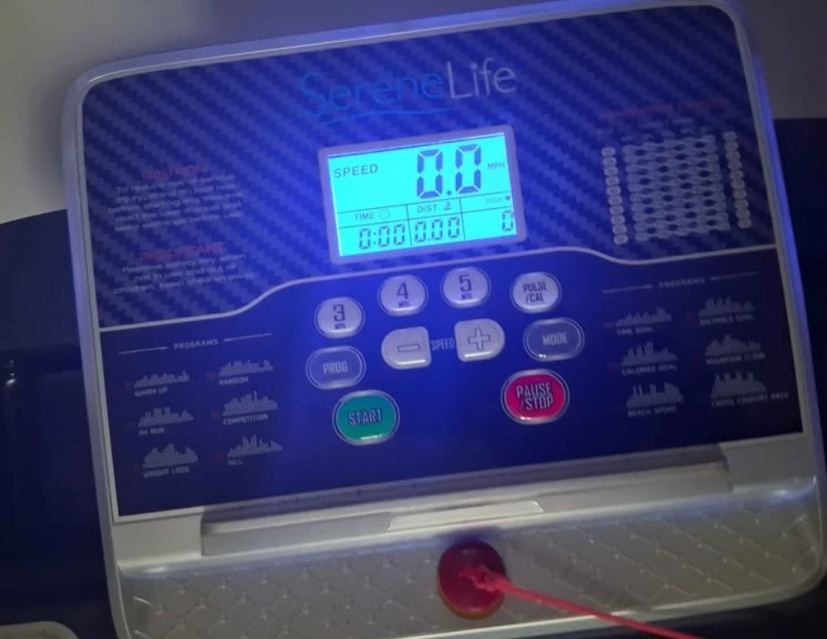 SereneLife Treadmill foldable