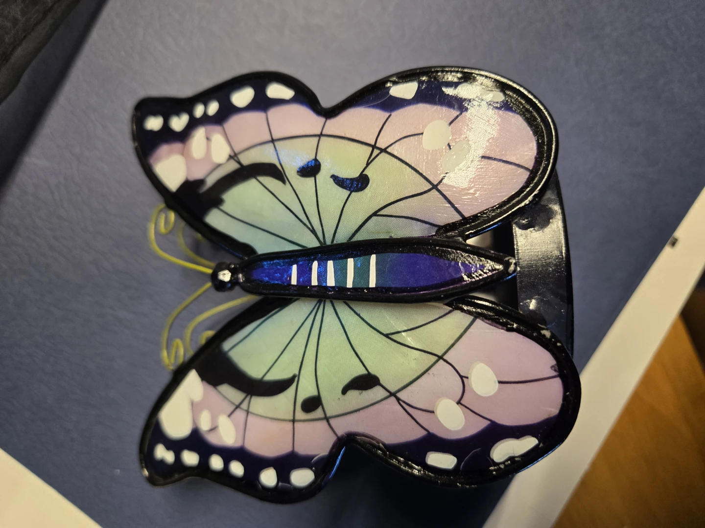Butterfly tea light holder