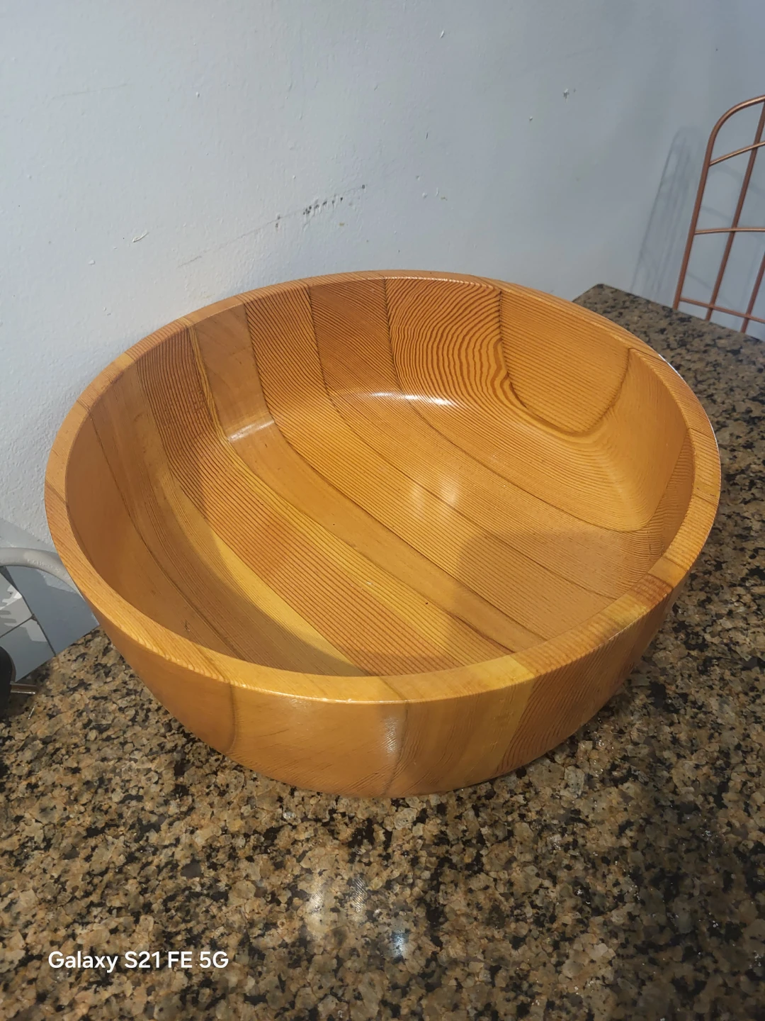 Large Wooden Salad Bowl - photo 3