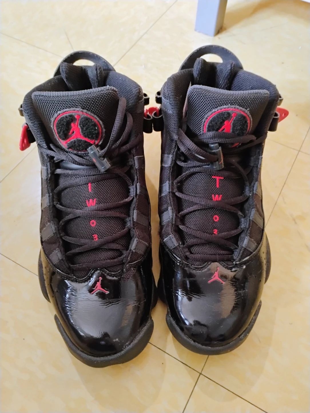 Air Jordan 6 Rings Black Red Sneakers