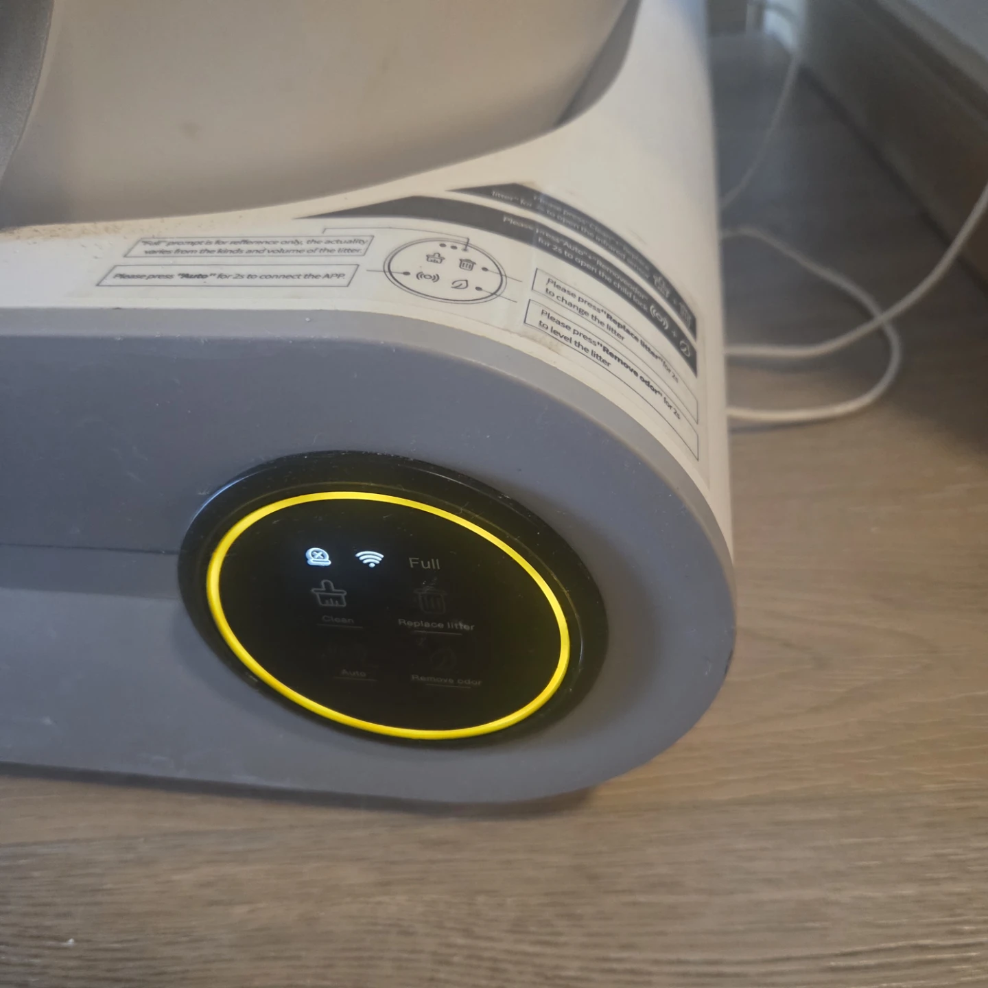 Automatic Self-Cleaning Litter Box