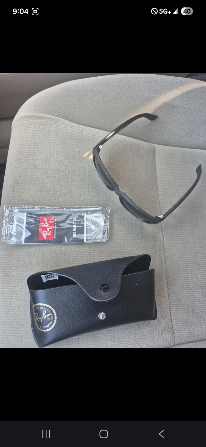 Ray-Ban Sunglasses with Case - photo 2