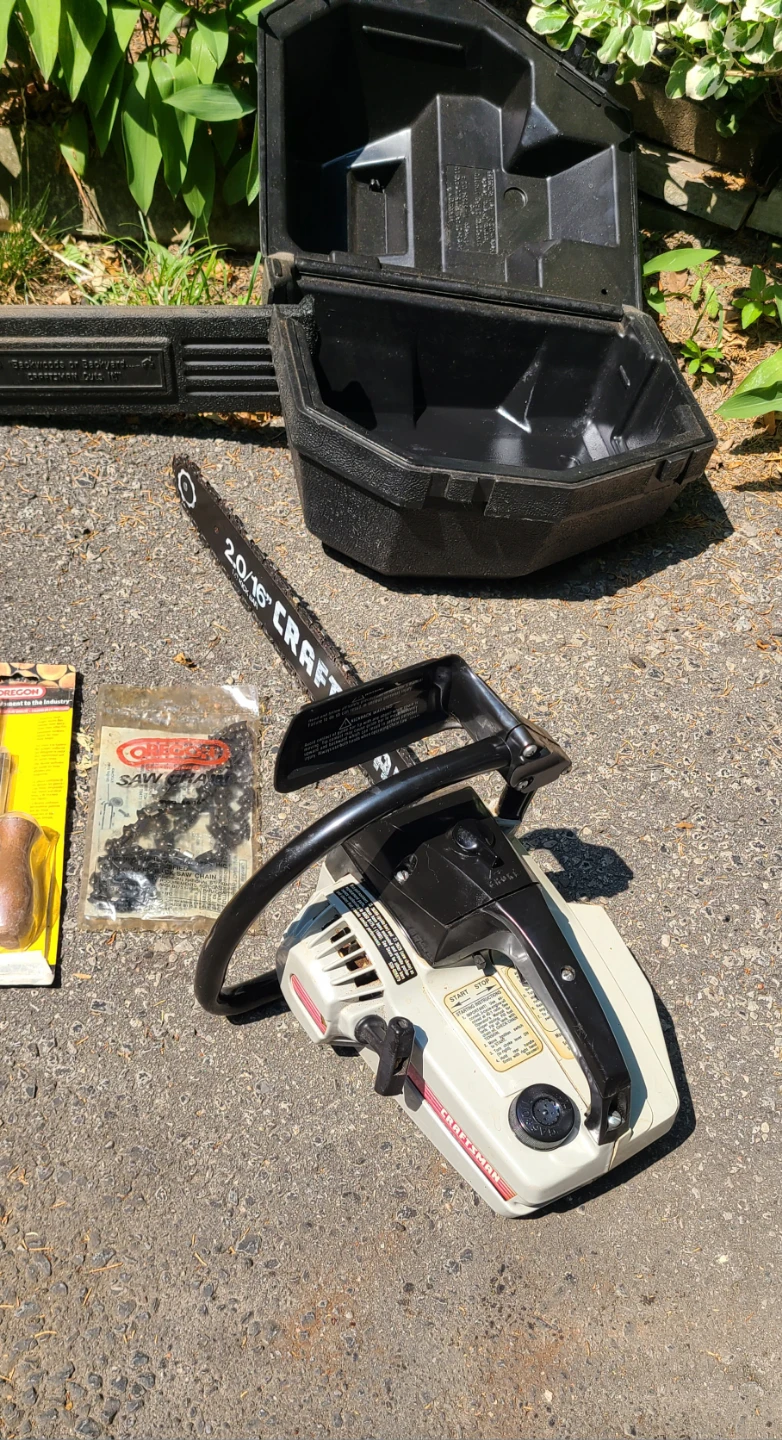 Gas Chainsaw Won't Start - 2-Cycle 36cc 16in Bar - photo 4