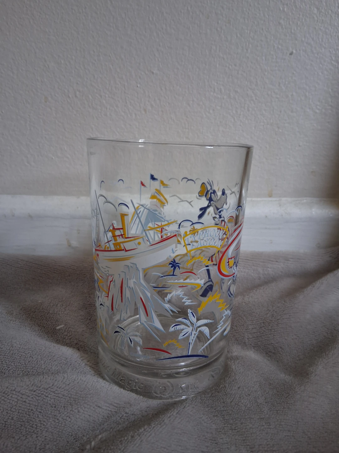 Disney Collectible Glass - photo 3
