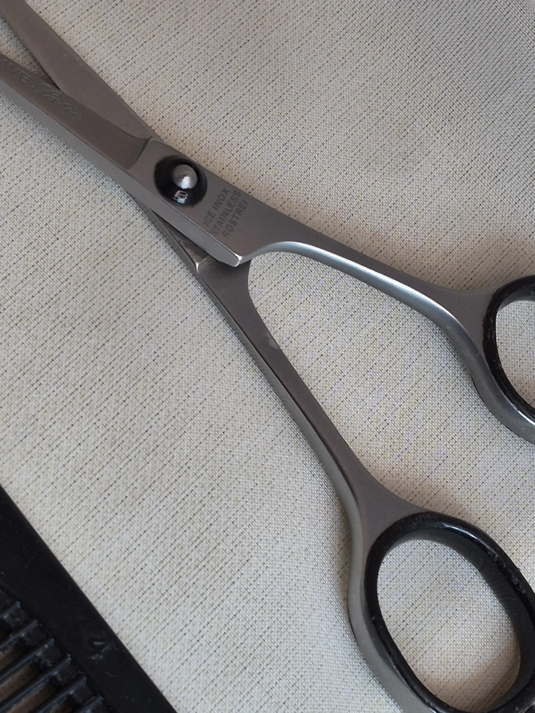 Pair of Professional Hair Cutting Scissors Cutting Shears... - photo 3