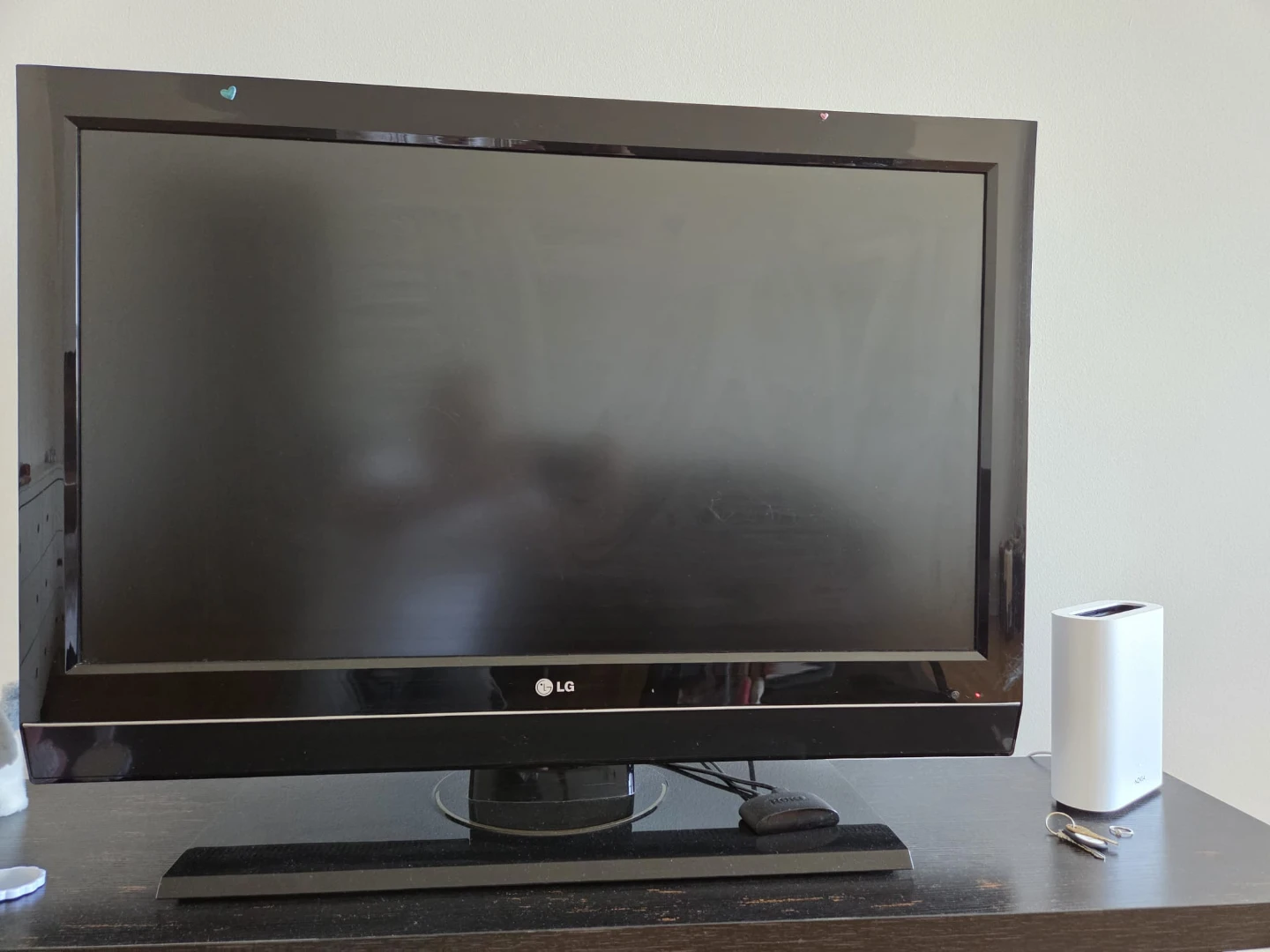LG Smart TV 43". Delivery included in price!!!