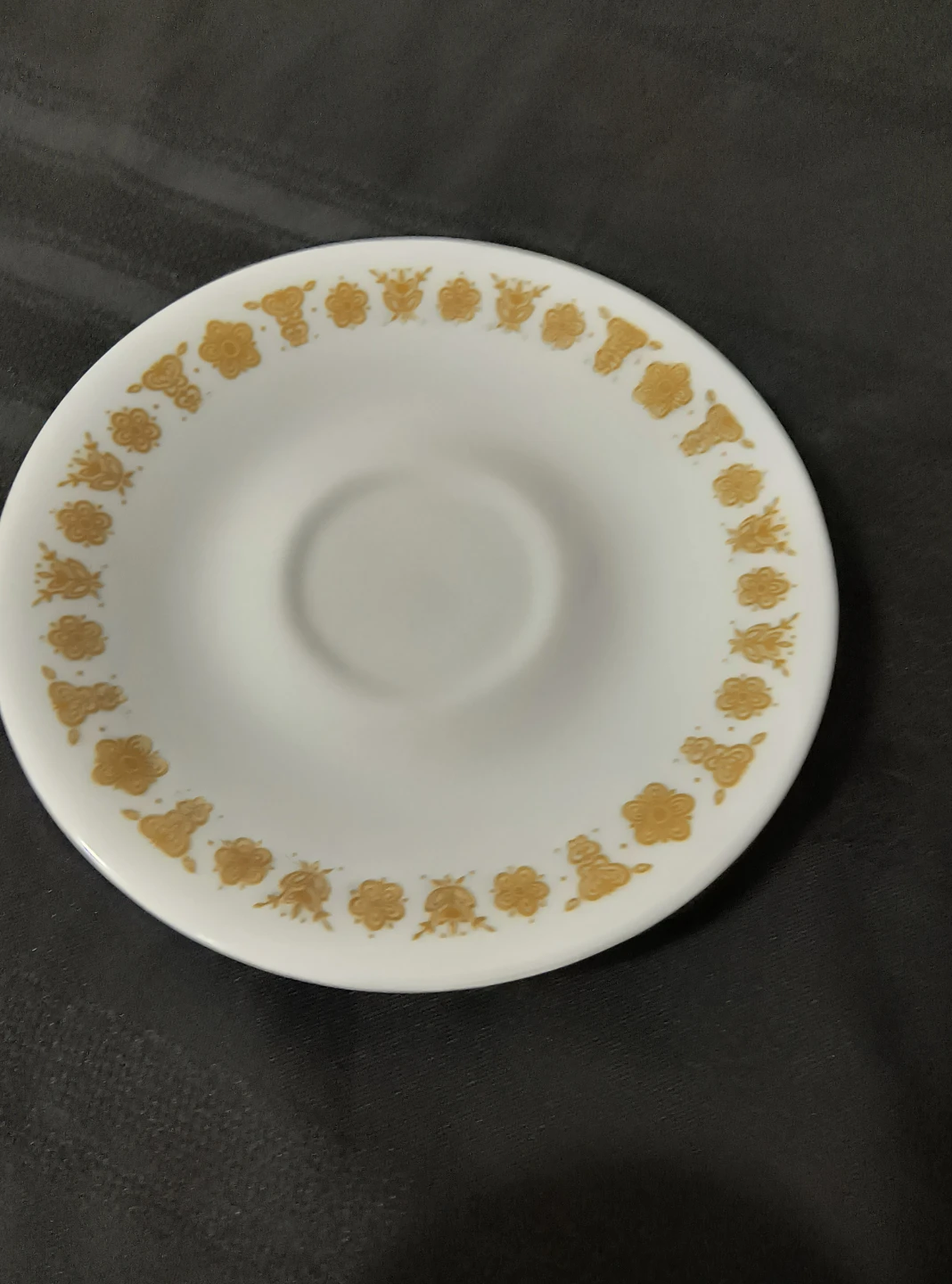 Corelle Livingware Teacups and Saucers Set of 3 - Butterfly Gold - photo 3