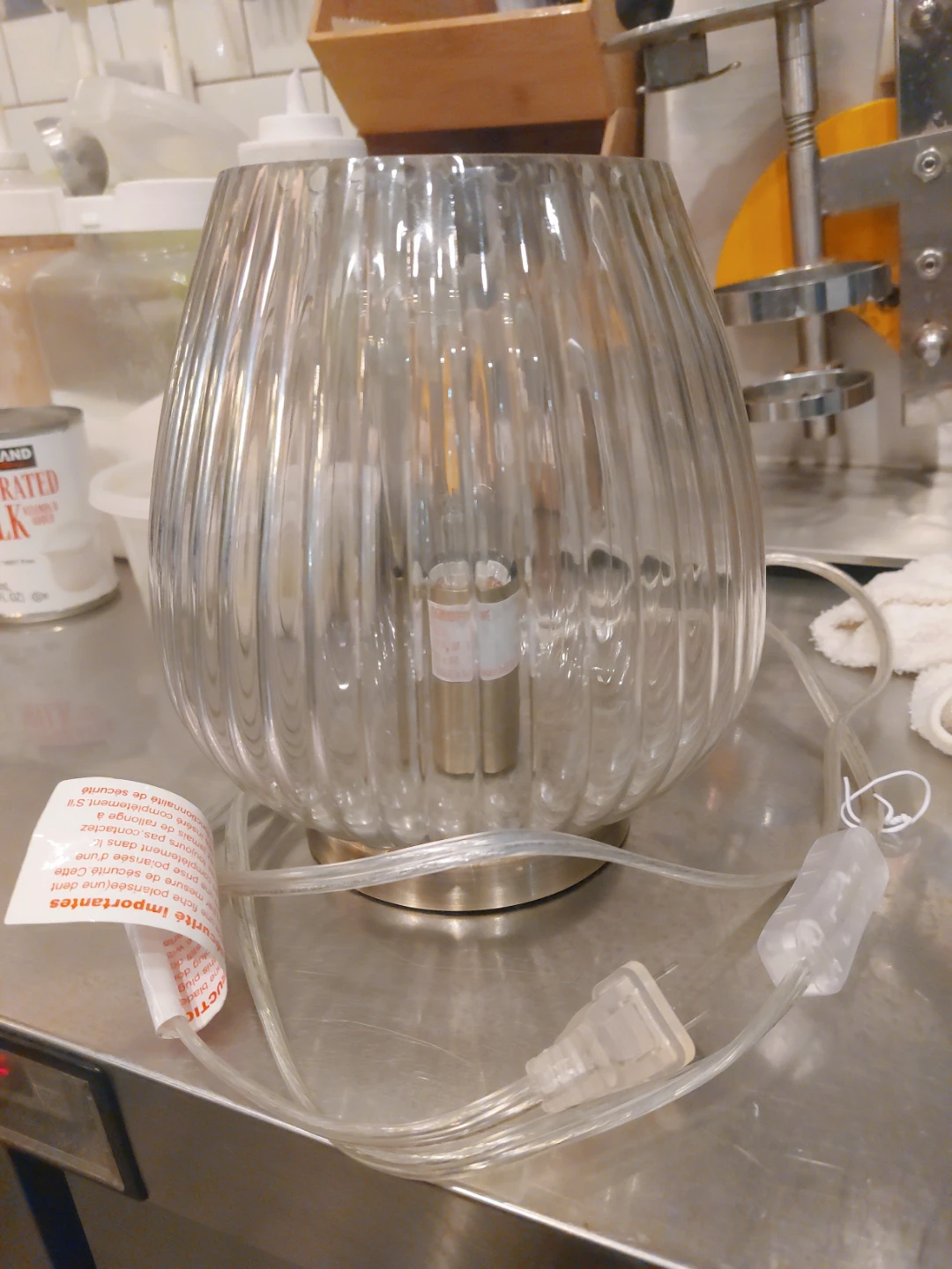 Clear Fluted Glass Accent Lamp - photo 4