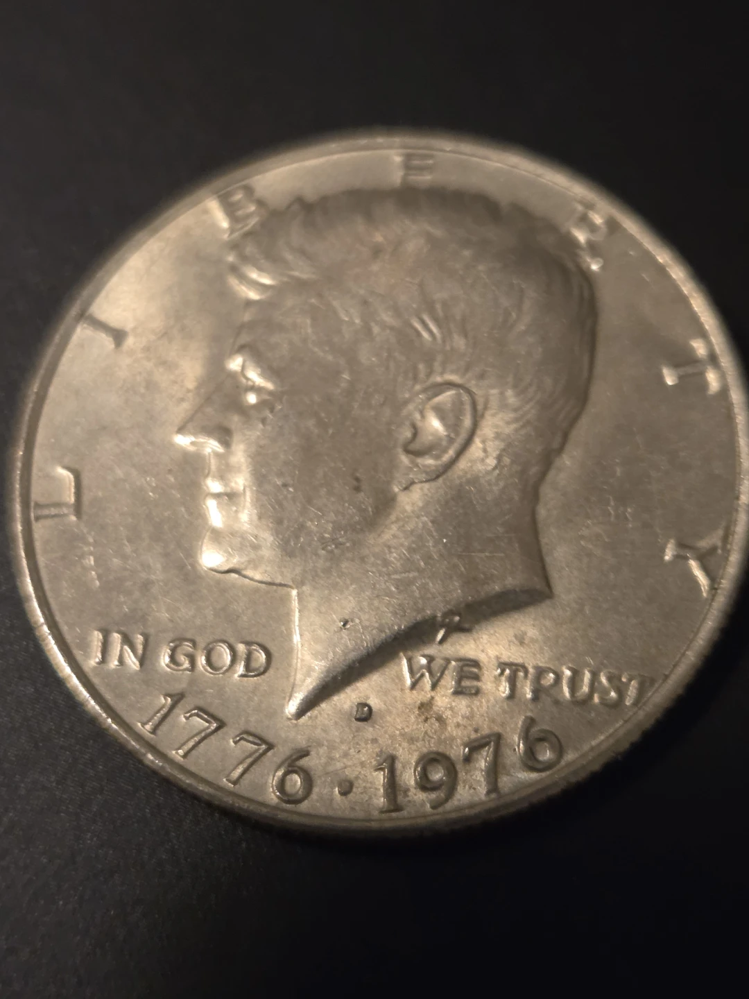 1976 Kennedy Bicentennial Half Dollar Coin - photo 2
