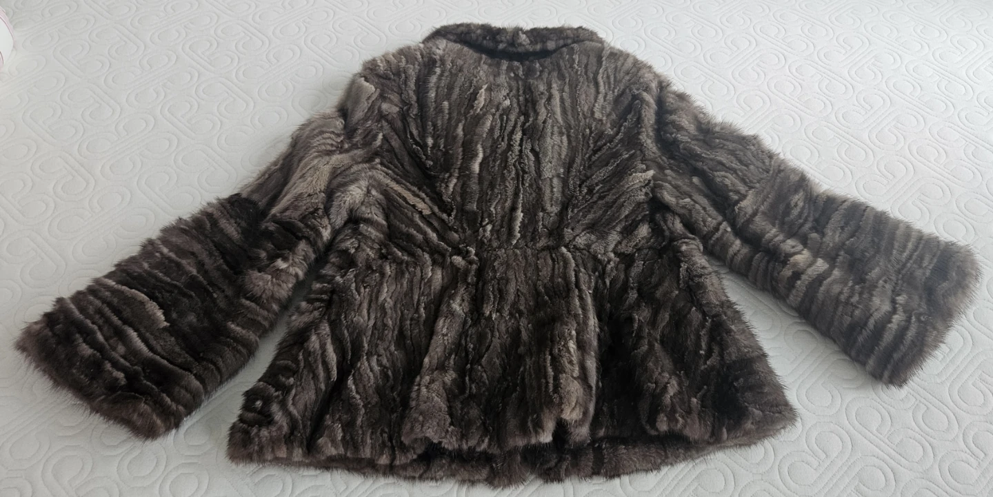 ANA CAPRI Mink Fur Jacket - photo 3
