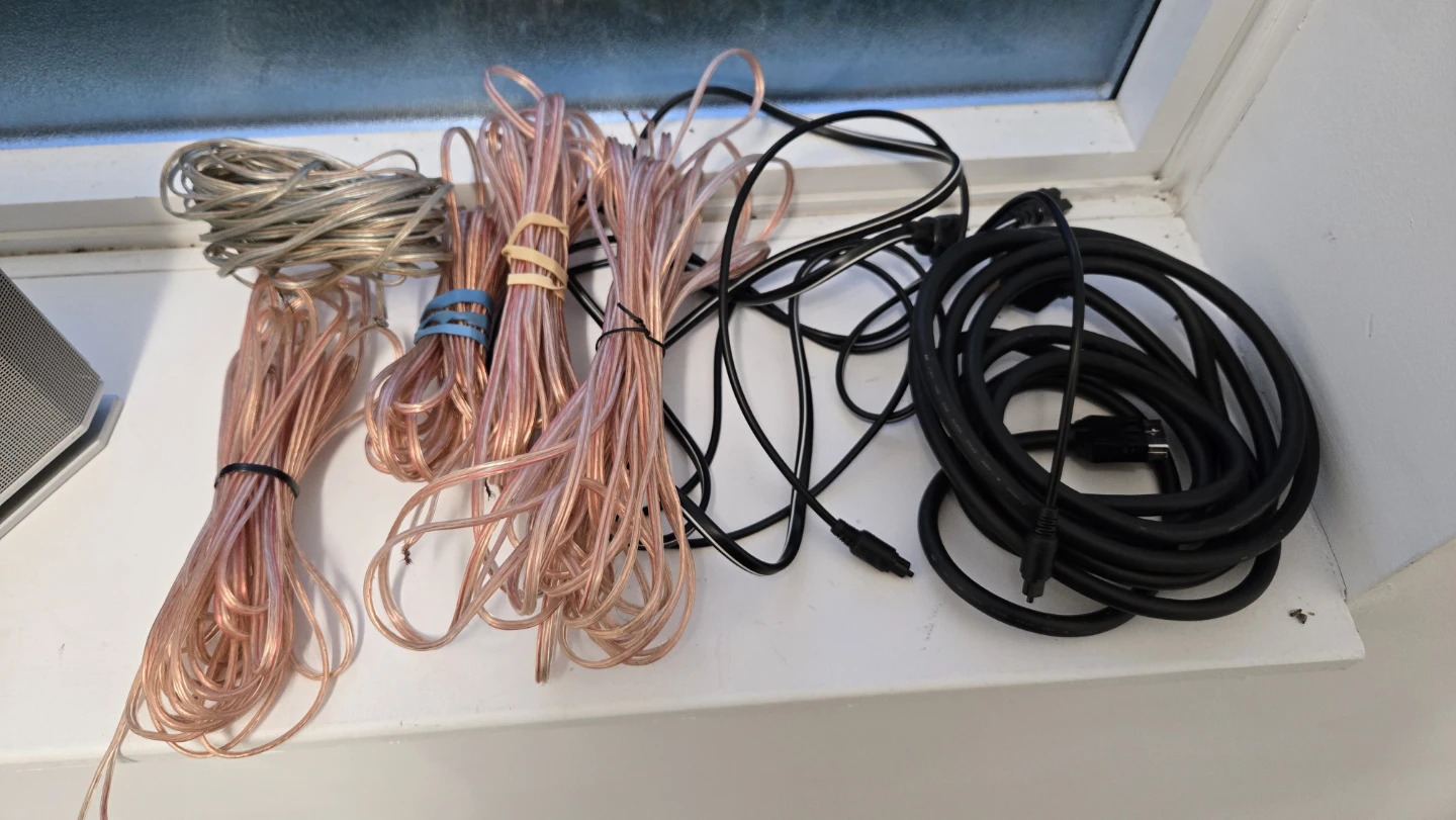 Panasonic 5.1 Home Theater System - photo 2