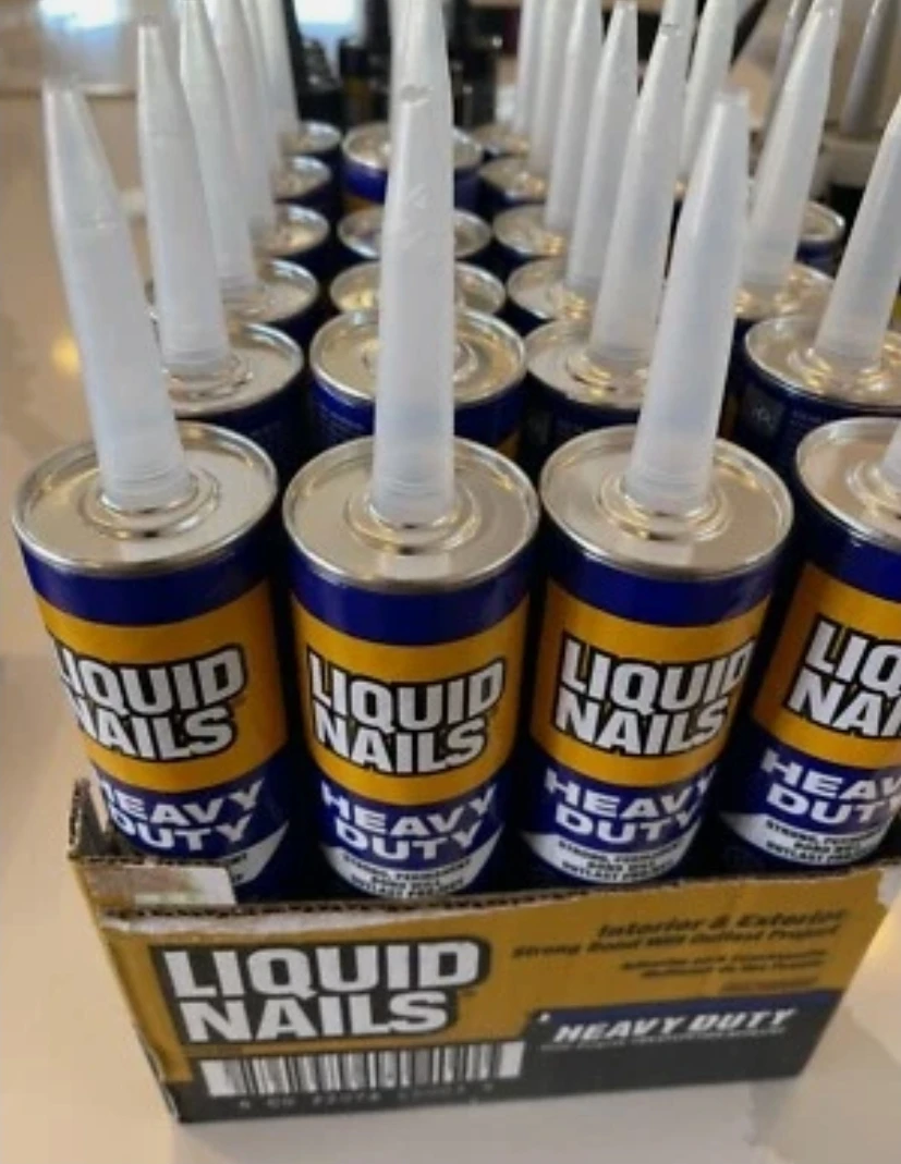 Liquid nails heavy