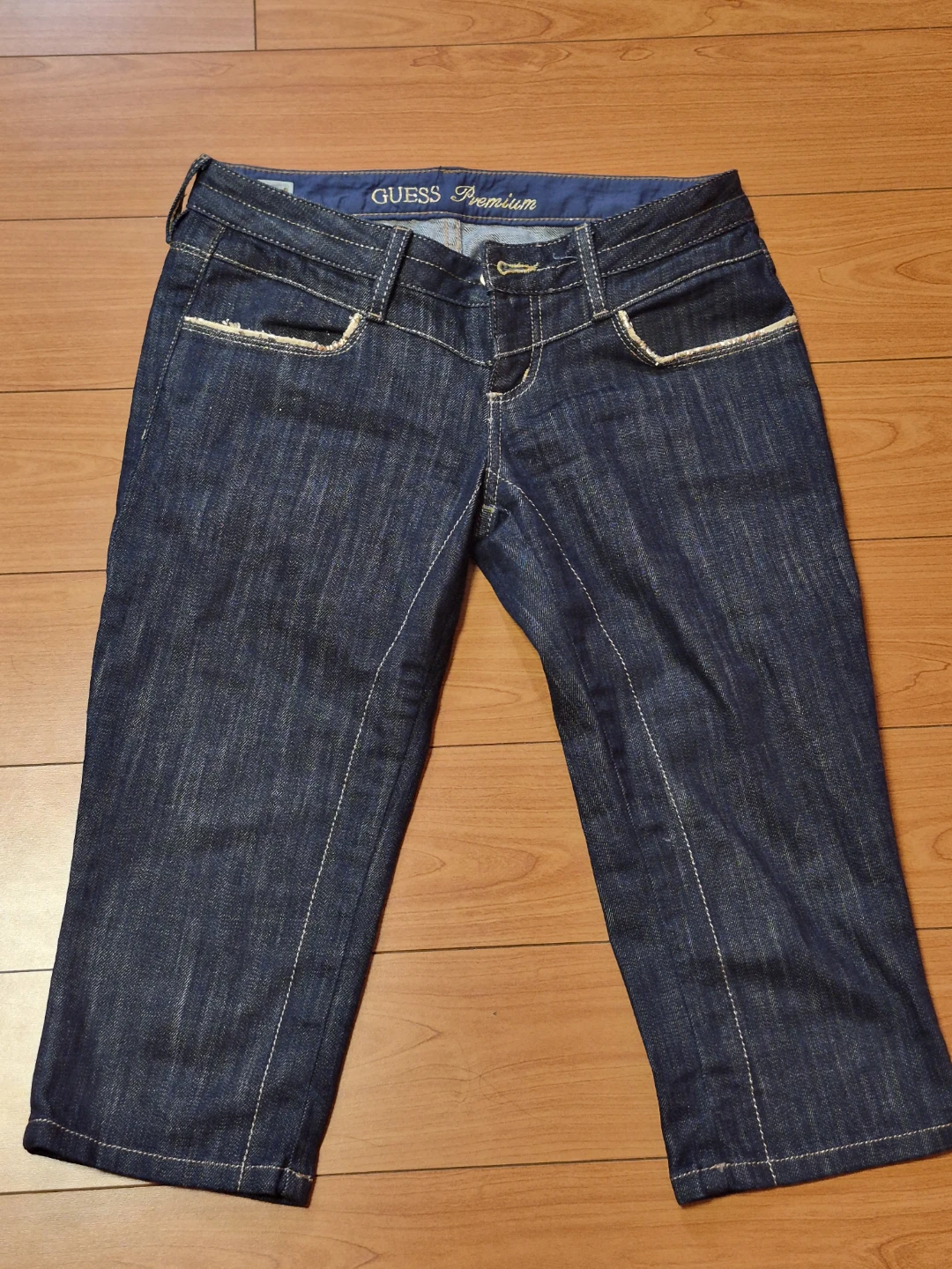 Guess Premium Capris