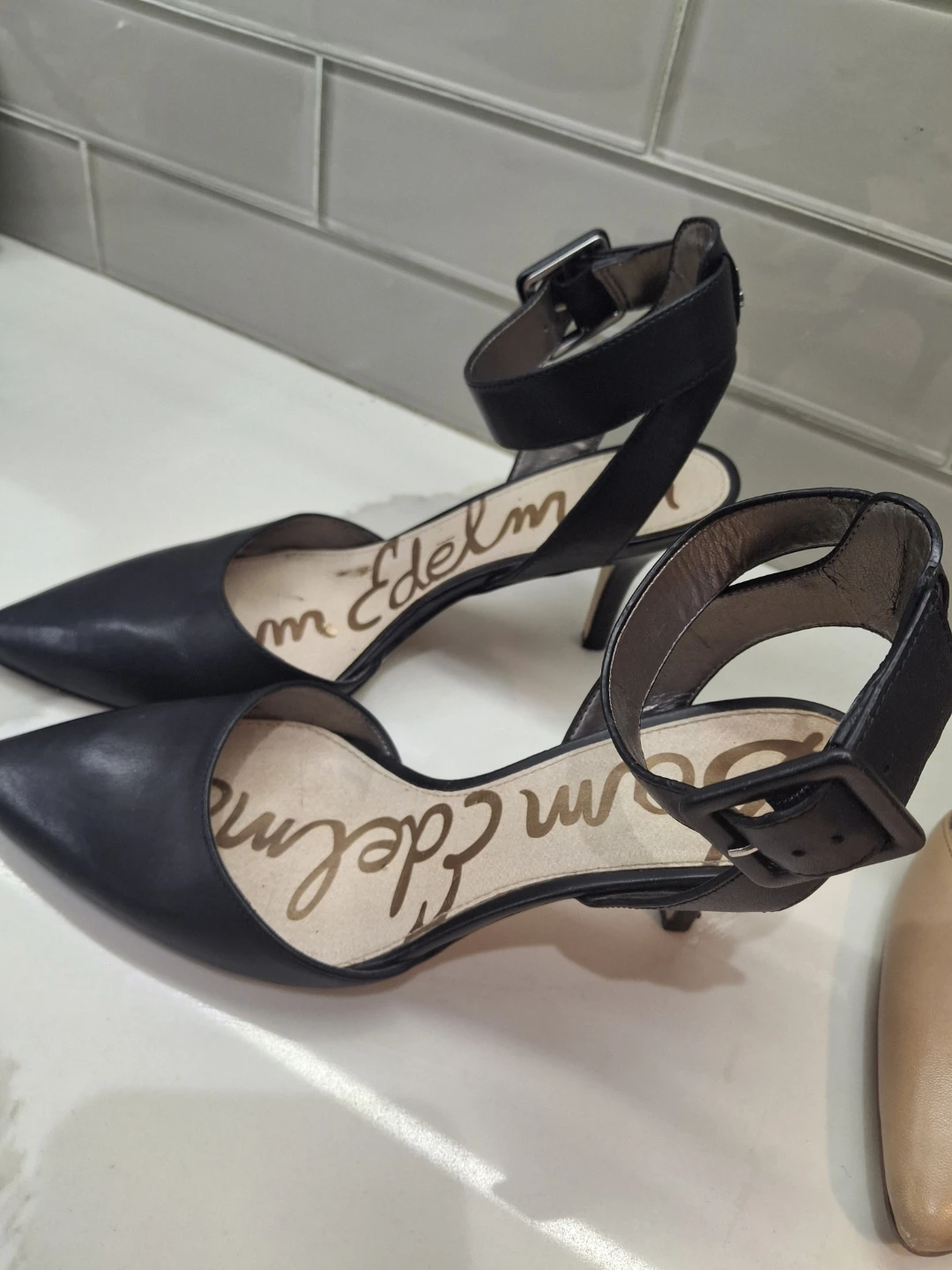 Sam Edelman Black or Nude Heels - photo 5