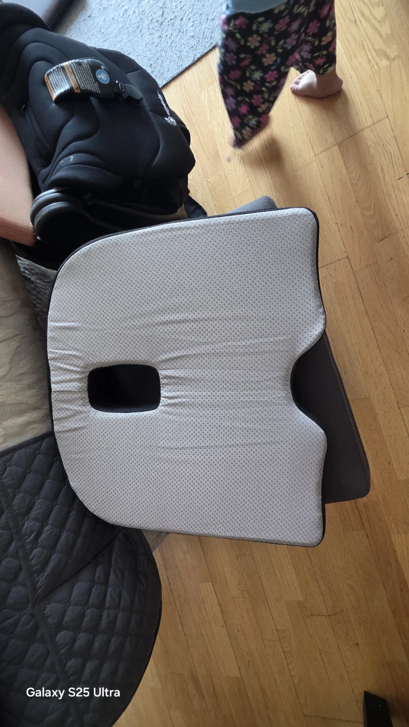 Ergonomic Seat Cushion - photo 5