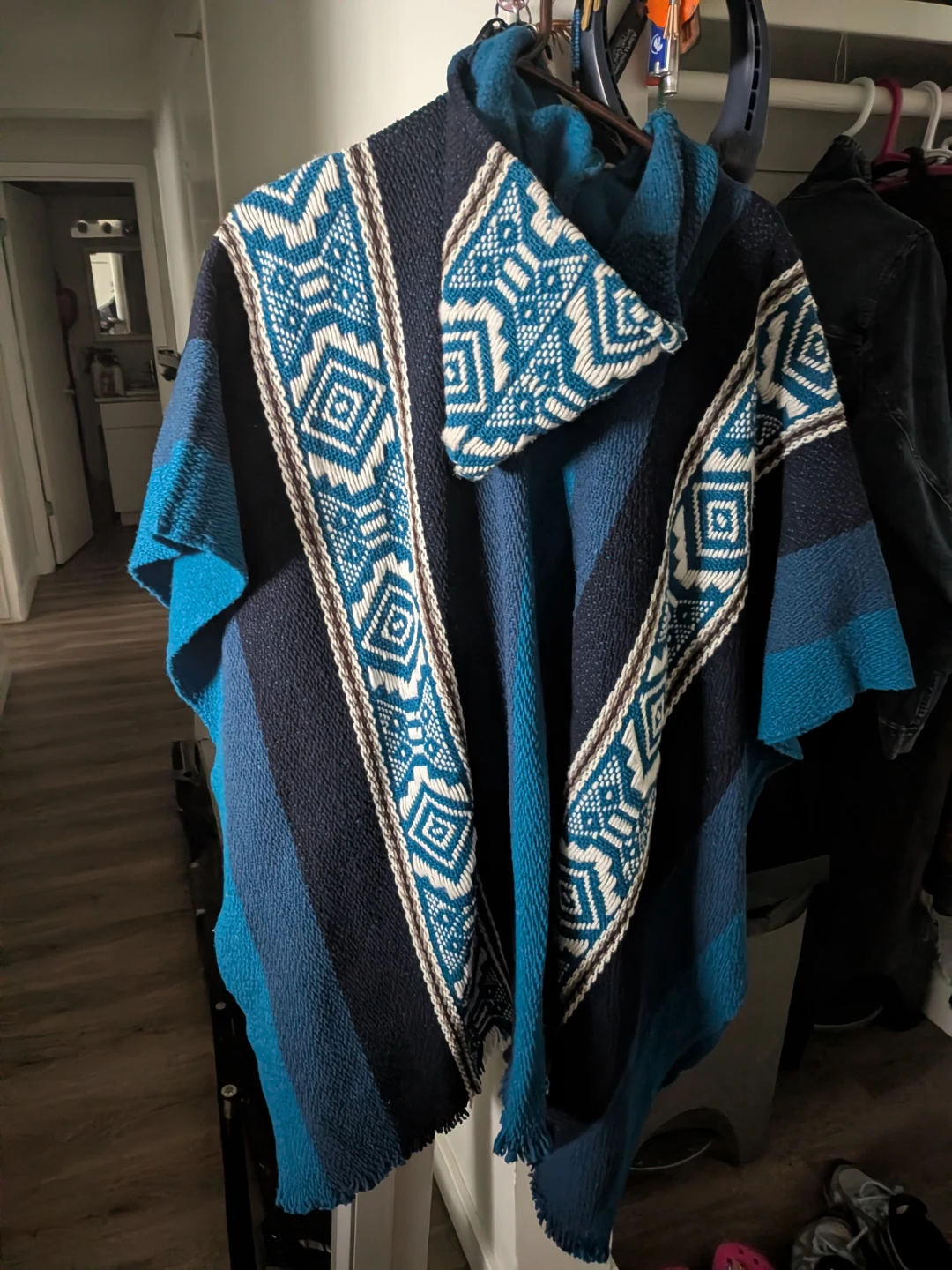 Hooded Poncho - photo 2