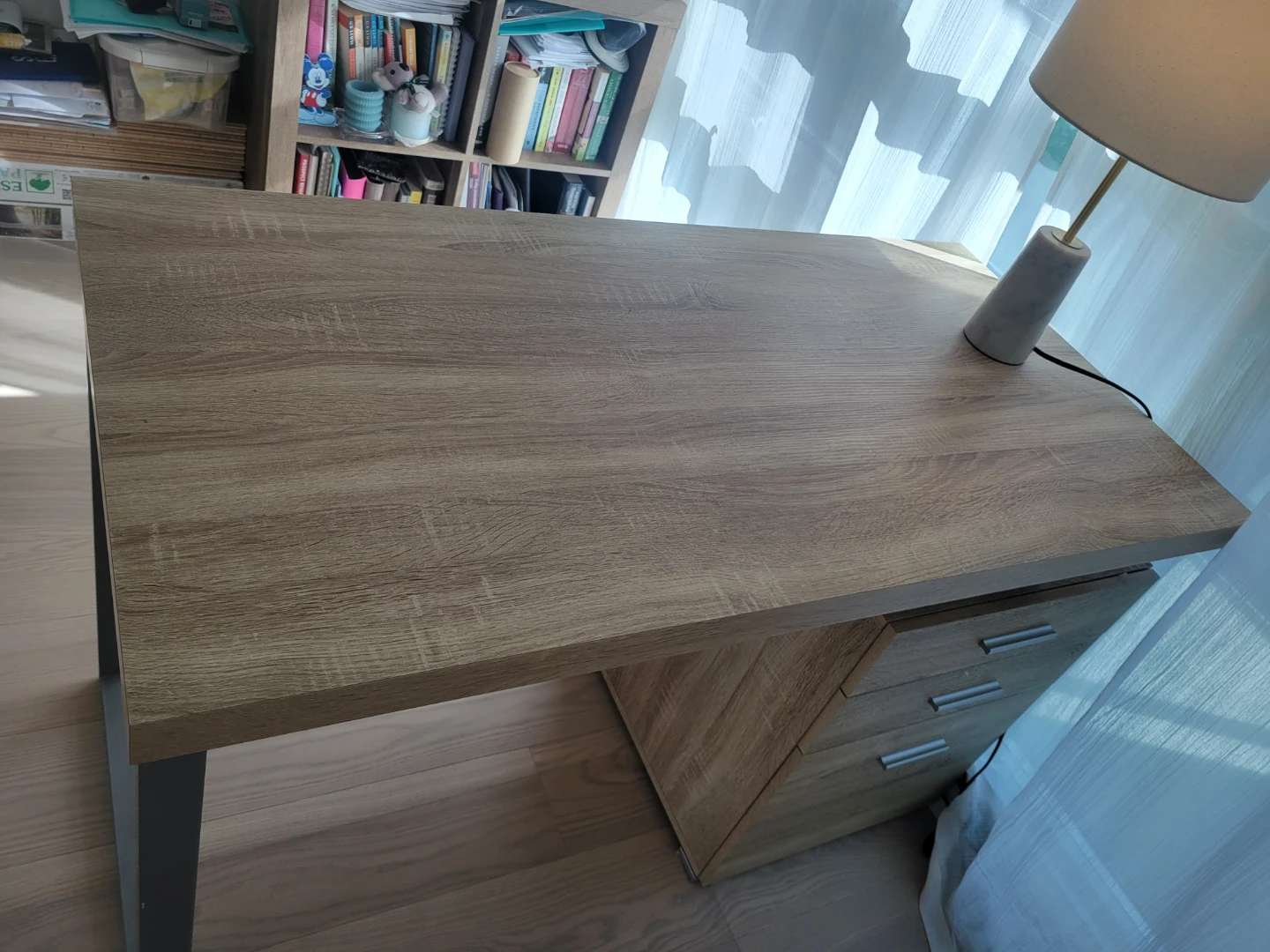 Wooden desk with drawers - photo 2