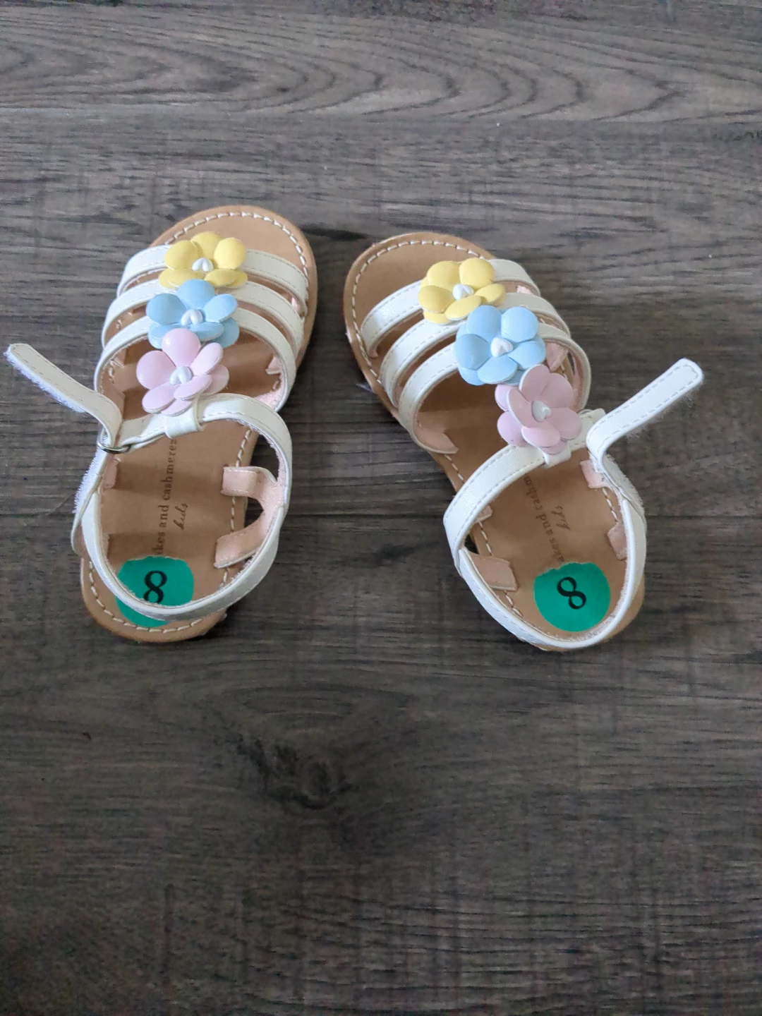 White & Floral Baby Sandals Size 8