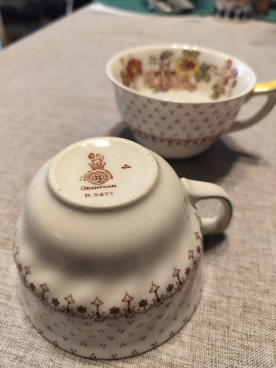 Shelley Grantham Teacups - Set of 2 - photo 2