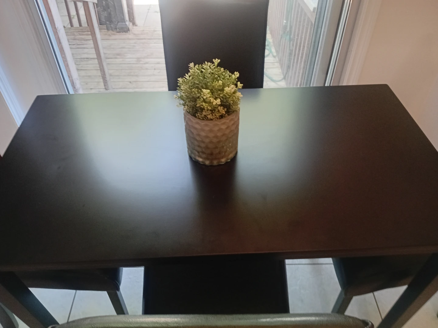 Solid wood black table and 4 upholstered chairs - photo 5