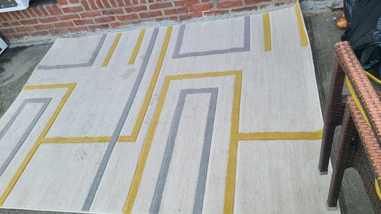 Well Woven Fiona Area Rug - Gold, 5'3" x 7'3"