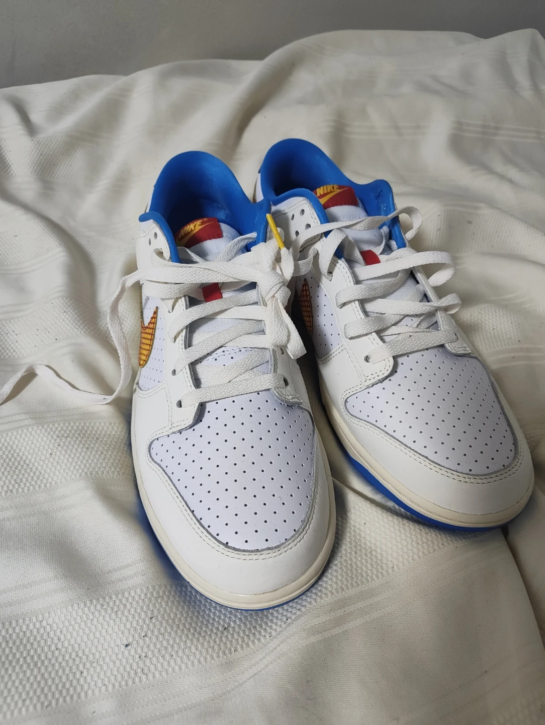 Nike Dunk Low White Blue Yellow Sneakers