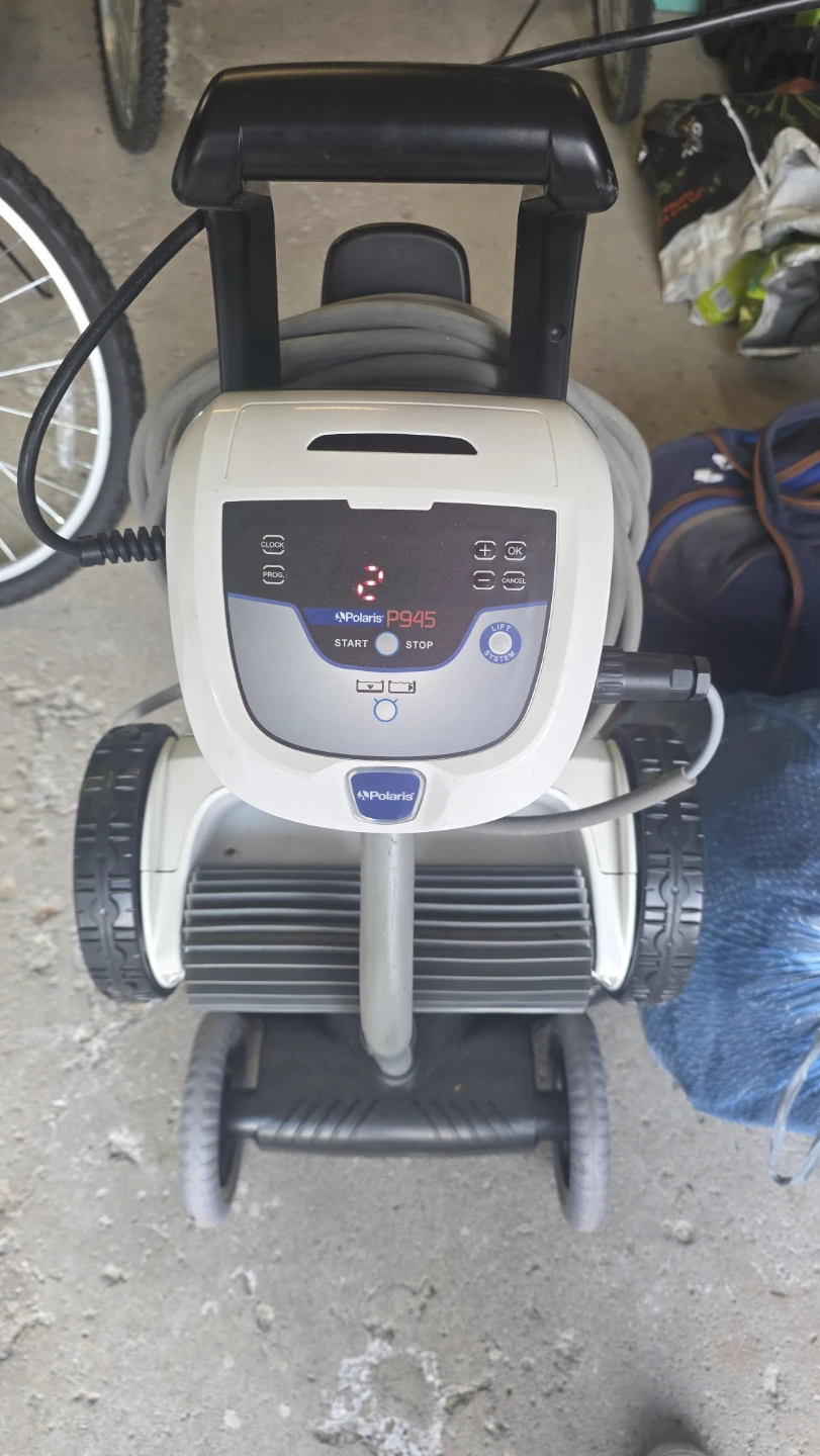 Polaris 9550 missing the vacuum motor for parts