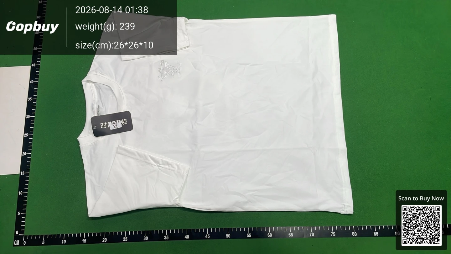 Louis Vuitton White T-Shirt - photo 2