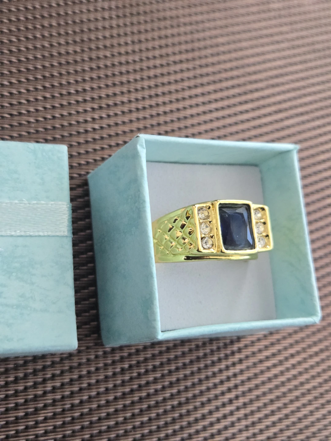 Gold Tone Ring with Blue Stone Accent - photo 3