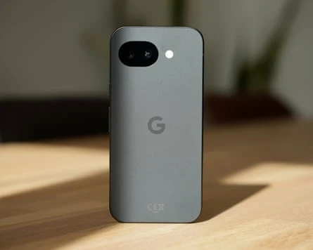 Google Pixel 10a Smartphone - photo 2