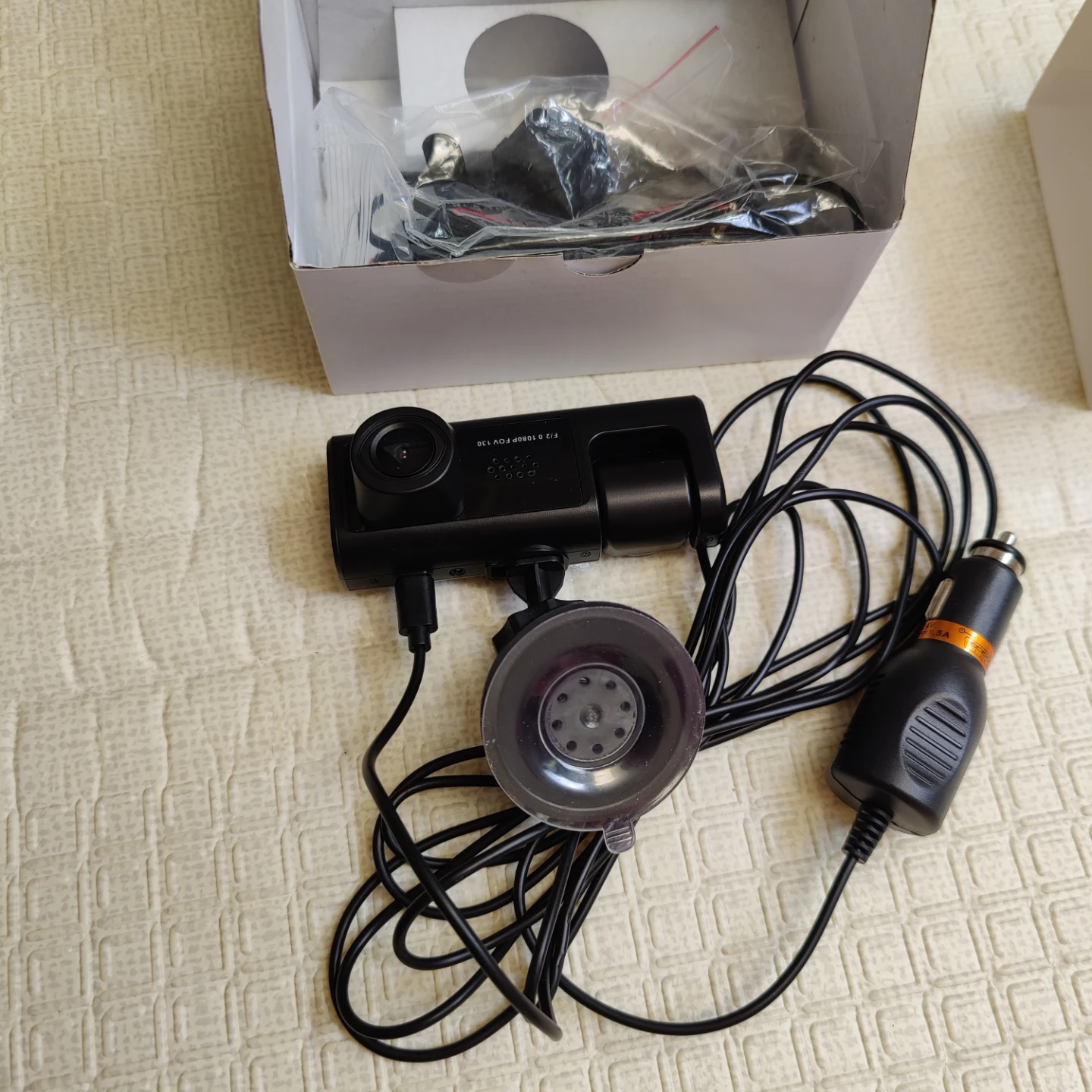 VAVUPO HD DVR Dash Cam – 3-Lens, 1080P - photo 3