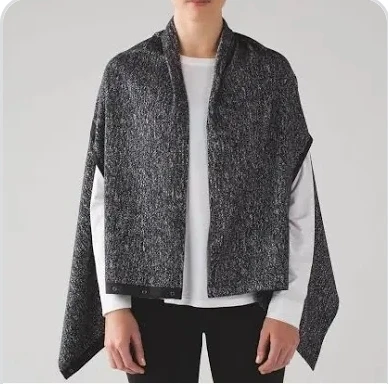 Lululemon wrap