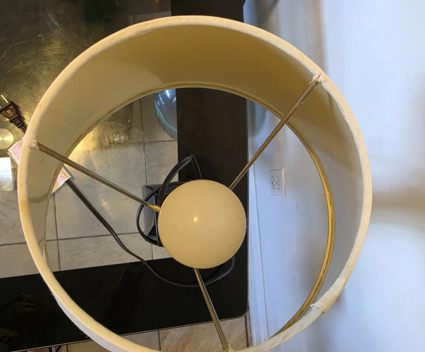 Black Modern Table Lamp with White Shade - photo 5