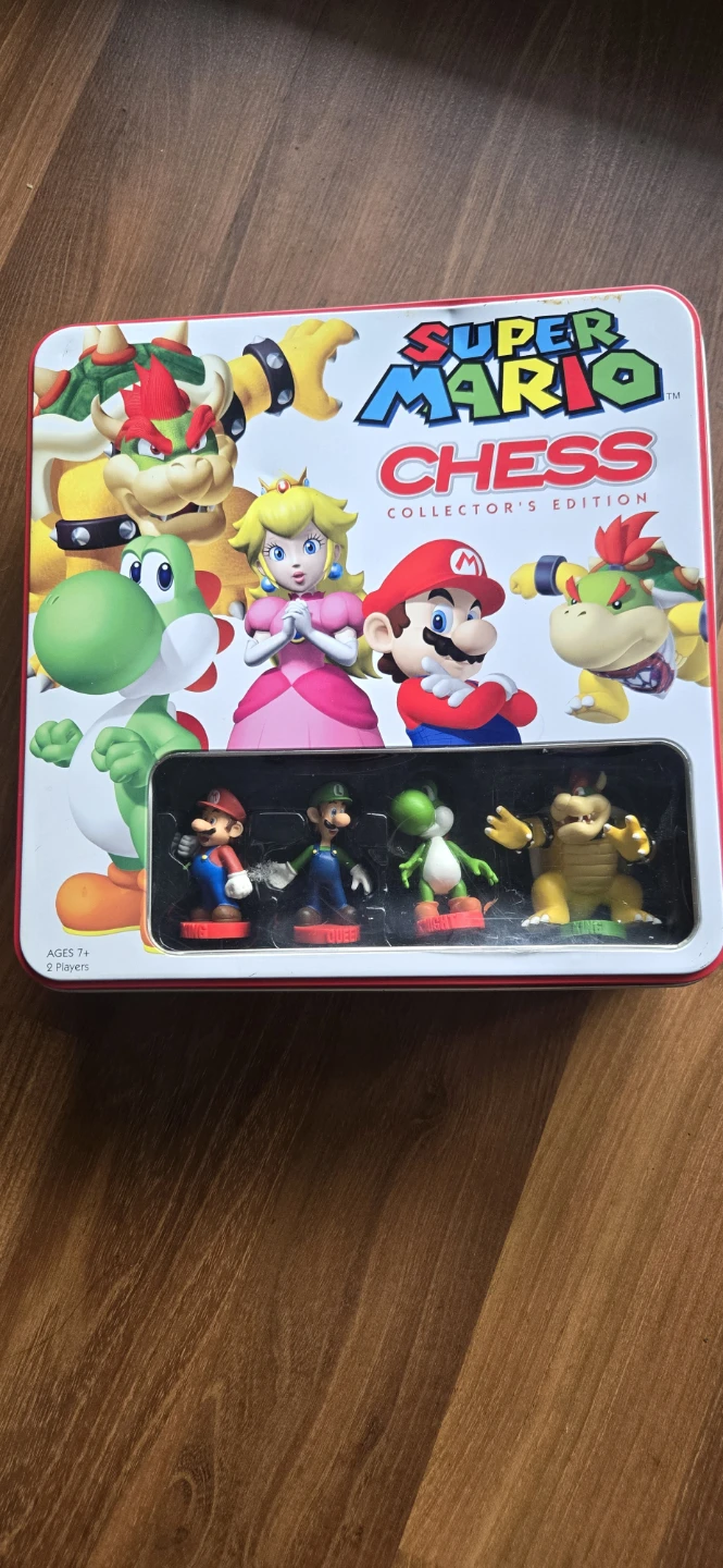 Super Mario Chess Collector's Edition Tin