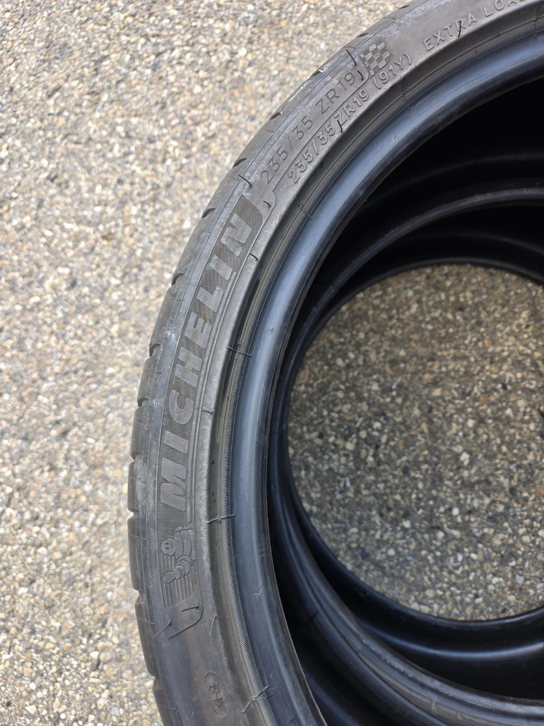 2 tire Michelin Pilot Sport 4S Tires - 235/35ZR19 - photo 4