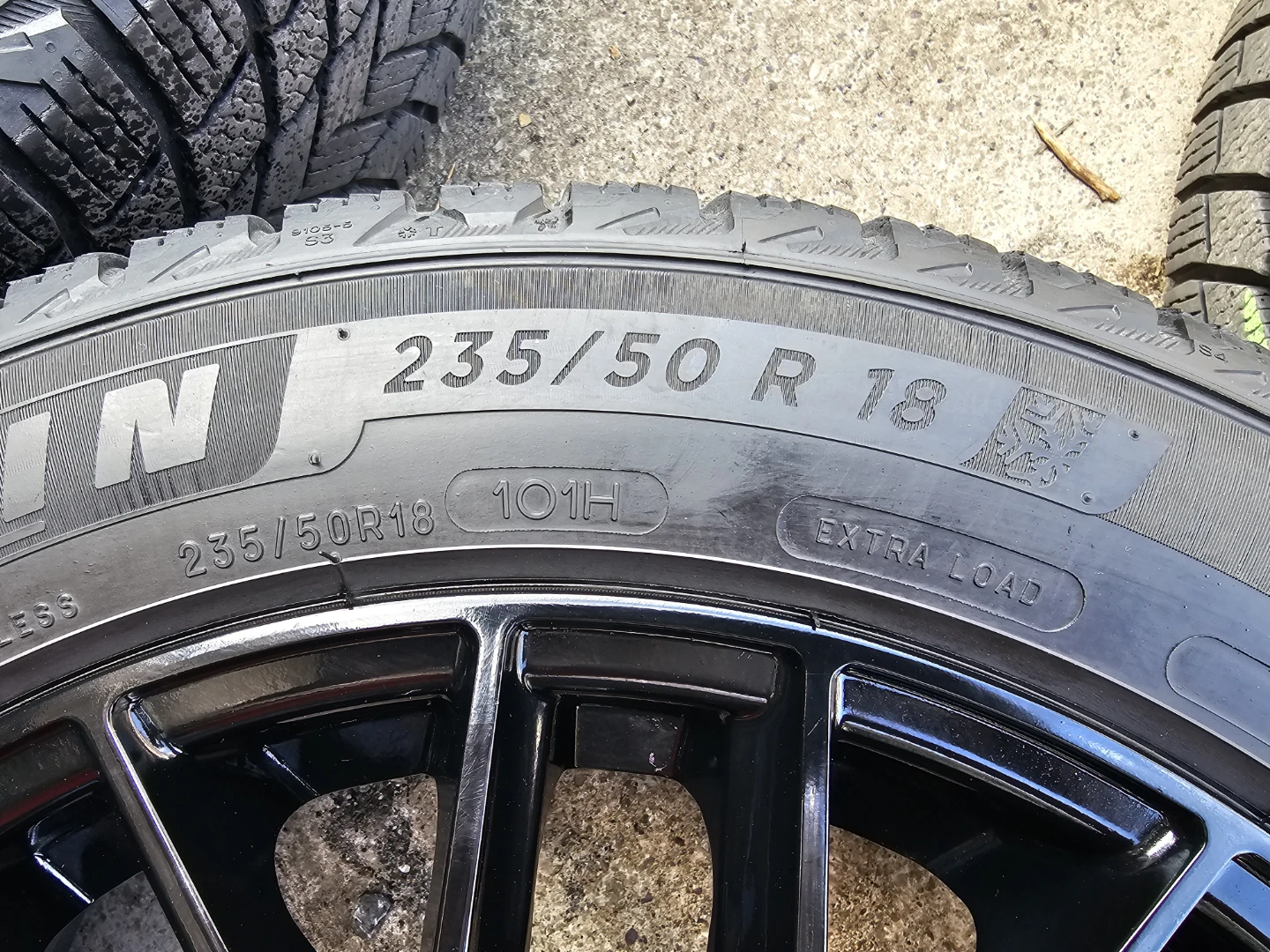235/50 R18 WINTER TIRES ON ALLOY RIMS 5×120 - photo 5