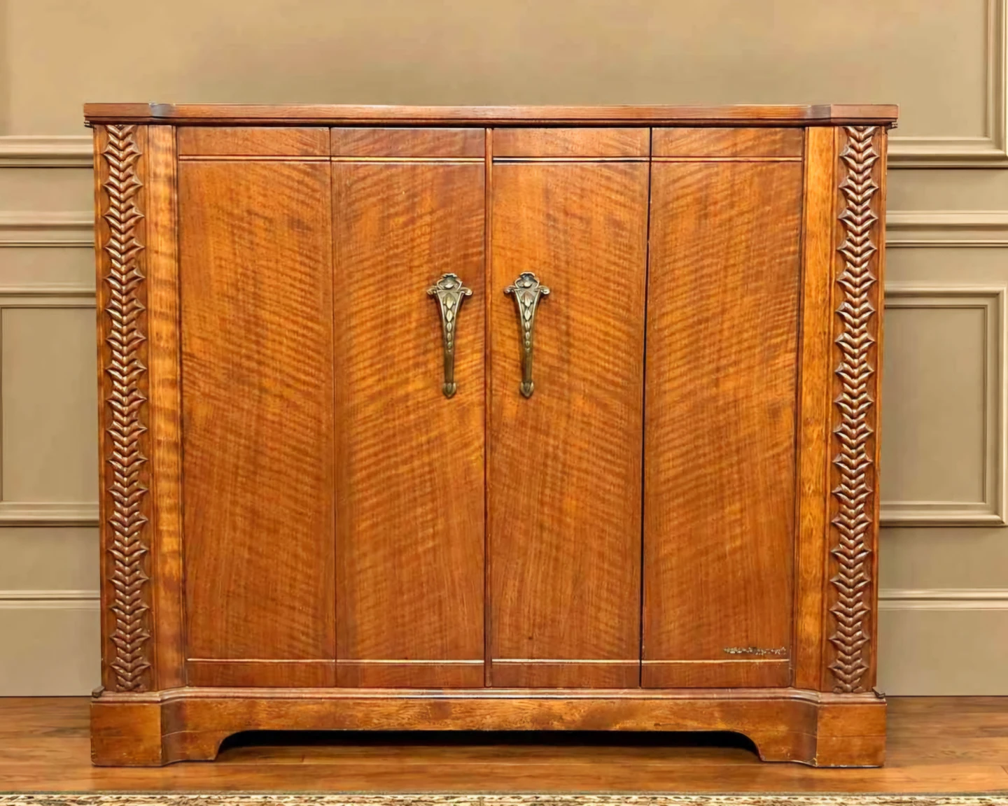 Antique Bi-Fold Solid Walnut Vinyl Record Cabinet - photo 5