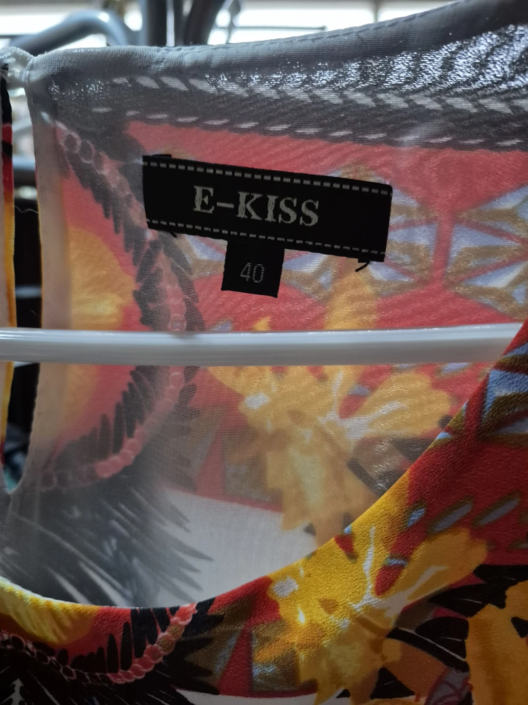 E-Kiss Women's Blouse Size 40